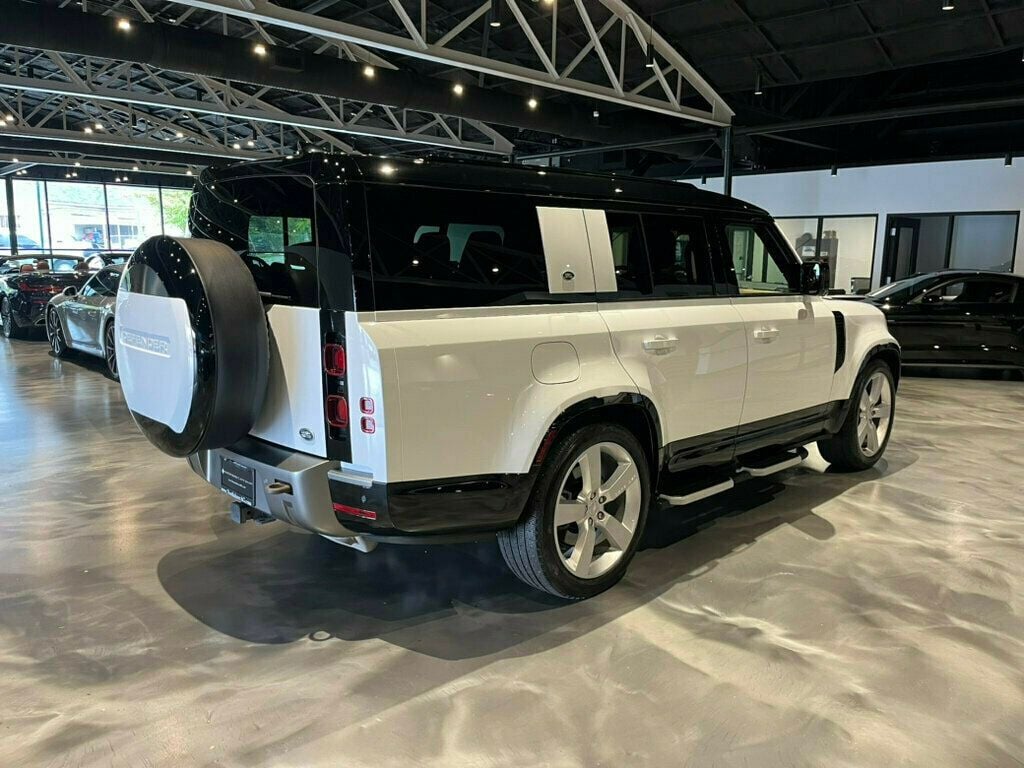 2023 Land Rover Defender 130/X-Dynamic/3rdRow/PanoRoof/NAV/AirRideSuspension/Htd&CldSeats - 22643017 - 4