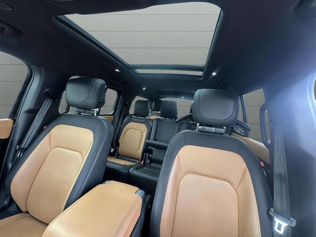 2023 Land Rover Defender 130 X-Dynamic SE AWD - 22950315 - 20