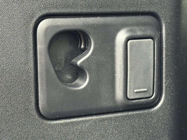 2023 Land Rover Defender 130 X-Dynamic SE AWD - 22950315 - 27