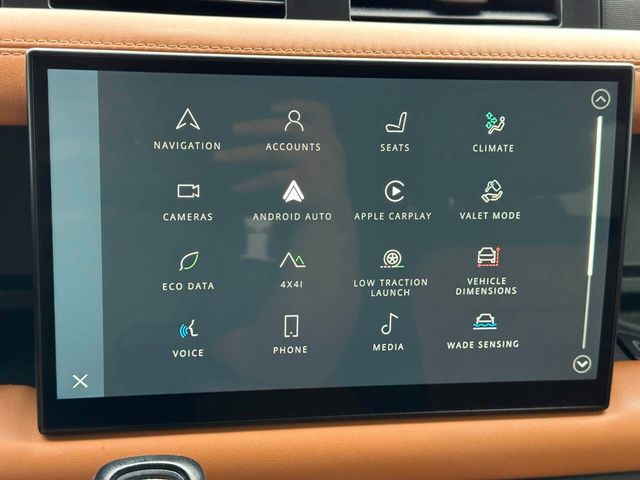 2023 Land Rover Defender 130 X-Dynamic SE AWD - 22950315 - 49