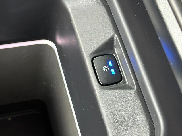 2023 Land Rover Defender 130 X-Dynamic SE AWD - 22950315 - 59