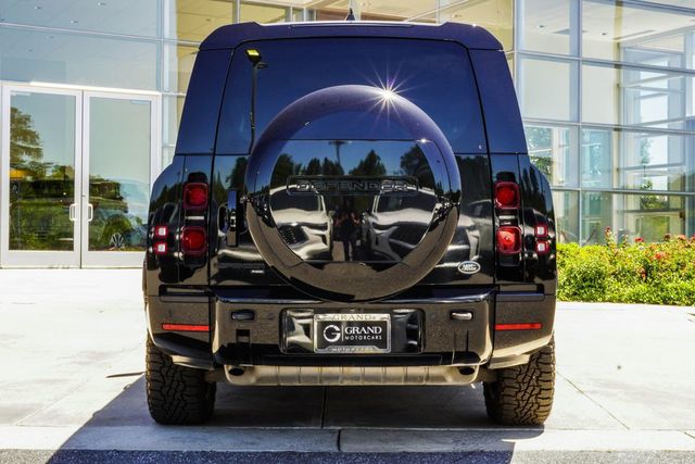 2023 Land Rover Defender 130 X-Dynamic SE AWD - 23003503 - 9