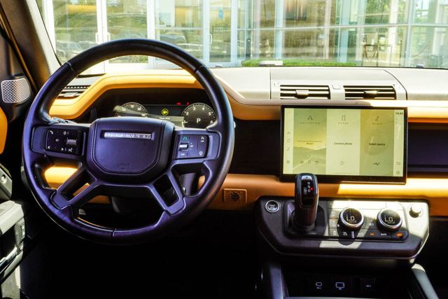 2023 Land Rover Defender 130 X-Dynamic SE AWD - 23003503 - 15