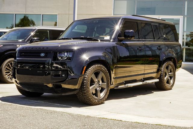 2023 Land Rover Defender 130 X-Dynamic SE AWD - 23003503 - 6