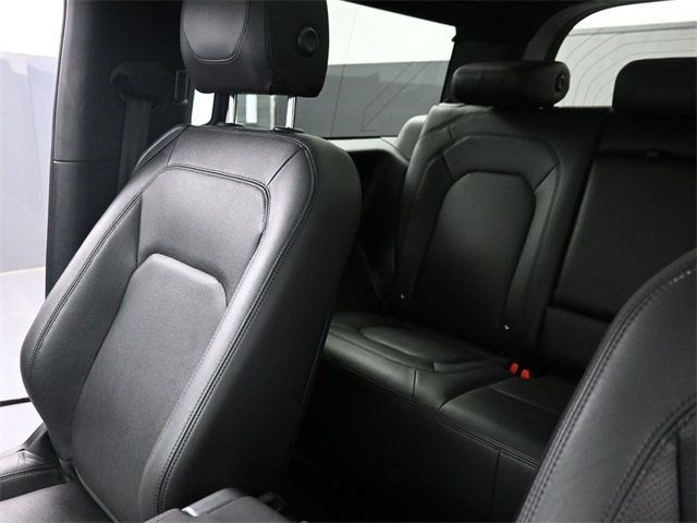 2023 Land Rover Defender 90 S AWD - 22858380 - 7