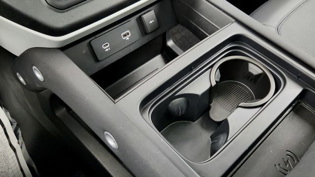 2023 Land Rover Defender 90 SE AWD - 22957038 - 15