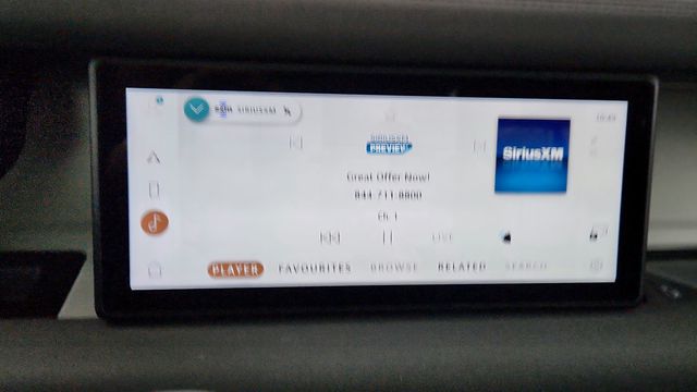 2023 Land Rover Defender 90 SE AWD - 22957038 - 17