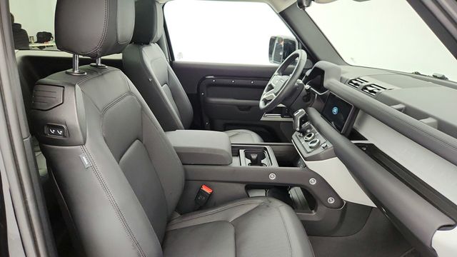 2023 Land Rover Defender 90 SE AWD - 22957038 - 22