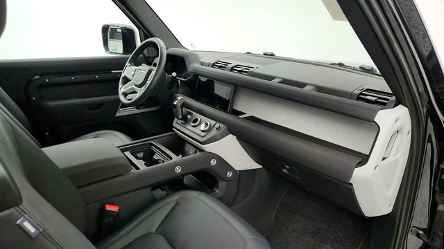 2023 Land Rover Defender 90 SE AWD - 22957038 - 23