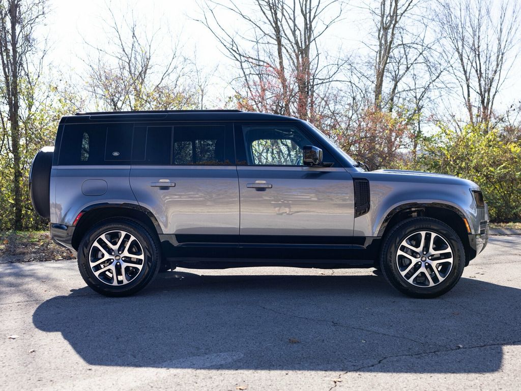 2023 Land Rover Defender Cold Climate Pack, Extended Black, Tow Hitch, 5095 Wheels - 22951878 - 10