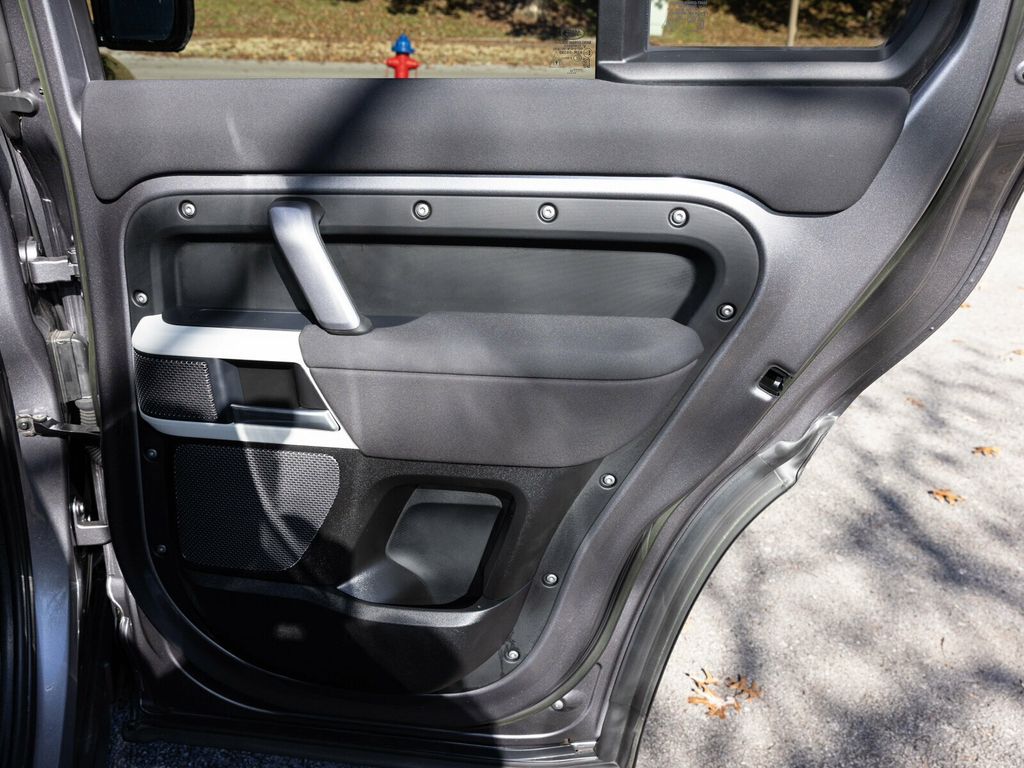 2023 Land Rover Defender Cold Climate Pack, Extended Black, Tow Hitch, 5095 Wheels - 22951878 - 59