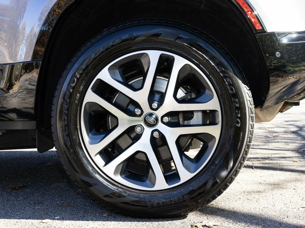 2023 Land Rover Defender Cold Climate Pack, Extended Black, Tow Hitch, 5095 Wheels - 22951878 - 74