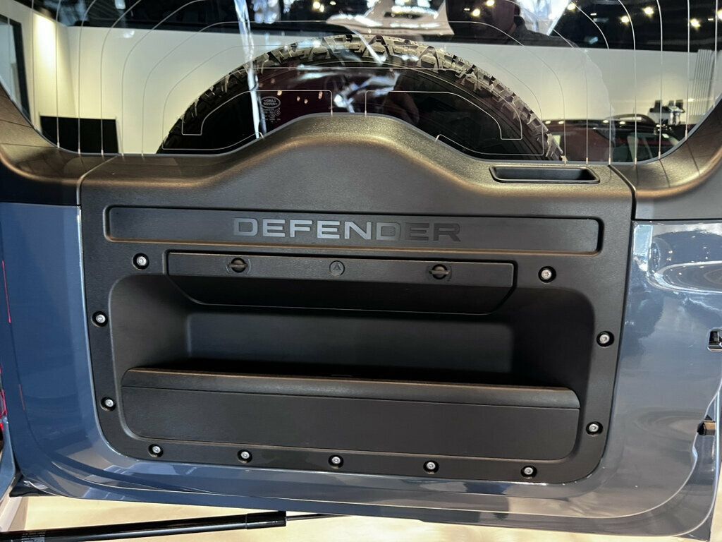 2023 Land Rover Defender LocalTrade/20"Wheels/WindsorLeather/MeridianSound/ColdClimatePkg - 23081938 - 14