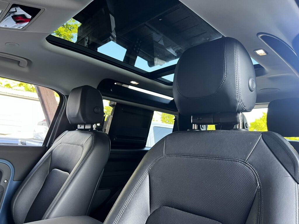 2023 Land Rover Defender LocalTrade/20"Wheels/WindsorLeather/MeridianSound/ColdClimatePkg - 23081938 - 42