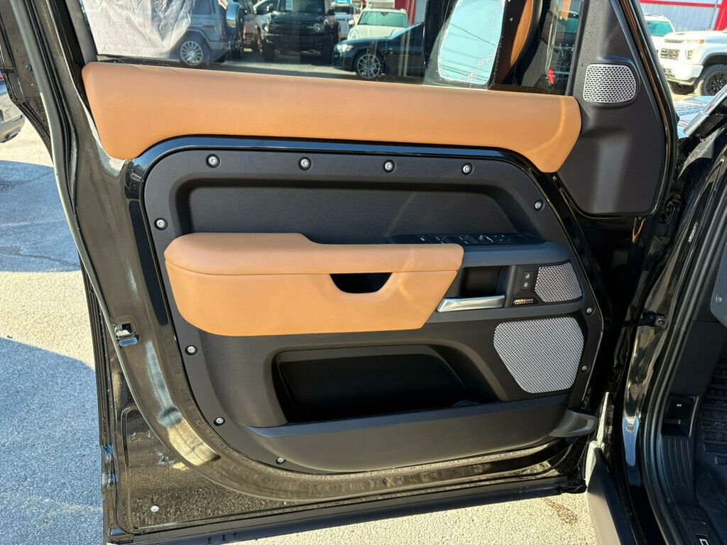 2023 Land Rover Defender Local Trade/Heated&Cooled Seats/Heads Up Display/Meridian Audio - 22933390 - 15