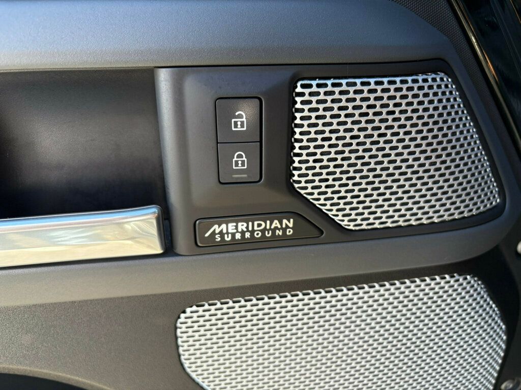 2023 Land Rover Defender Local Trade/Heated&Cooled Seats/Heads Up Display/Meridian Audio - 22933390 - 16