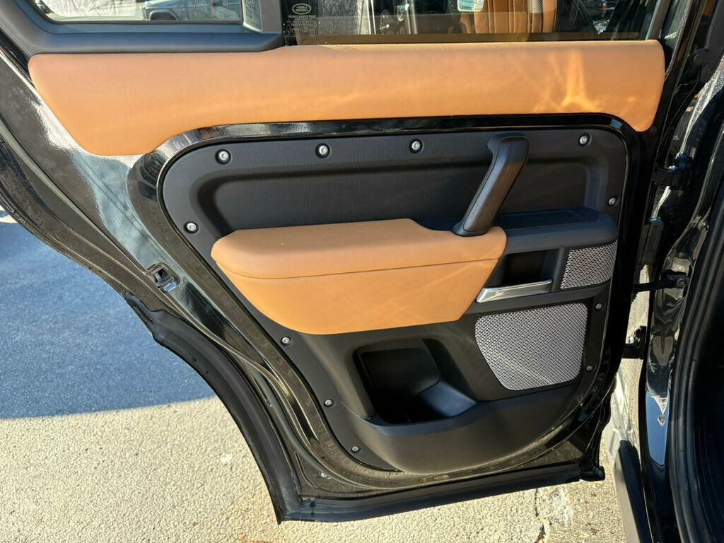 2023 Land Rover Defender Local Trade/Heated&Cooled Seats/Heads Up Display/Meridian Audio - 22933390 - 21