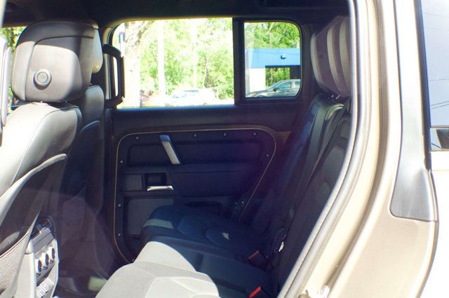 2023 Land Rover Defender Local Trade/X-Dynamic/Cold Climate Pkg/Family Pkg/Pano Roof - 23023509 - 48