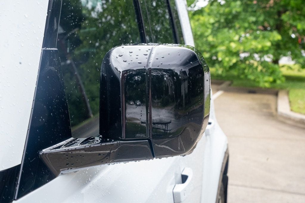 2023 Land Rover Defender MSRP$111260/V8-Heated&CooledSeats/BlindSpotMonitor/NAV - 23027430 - 9