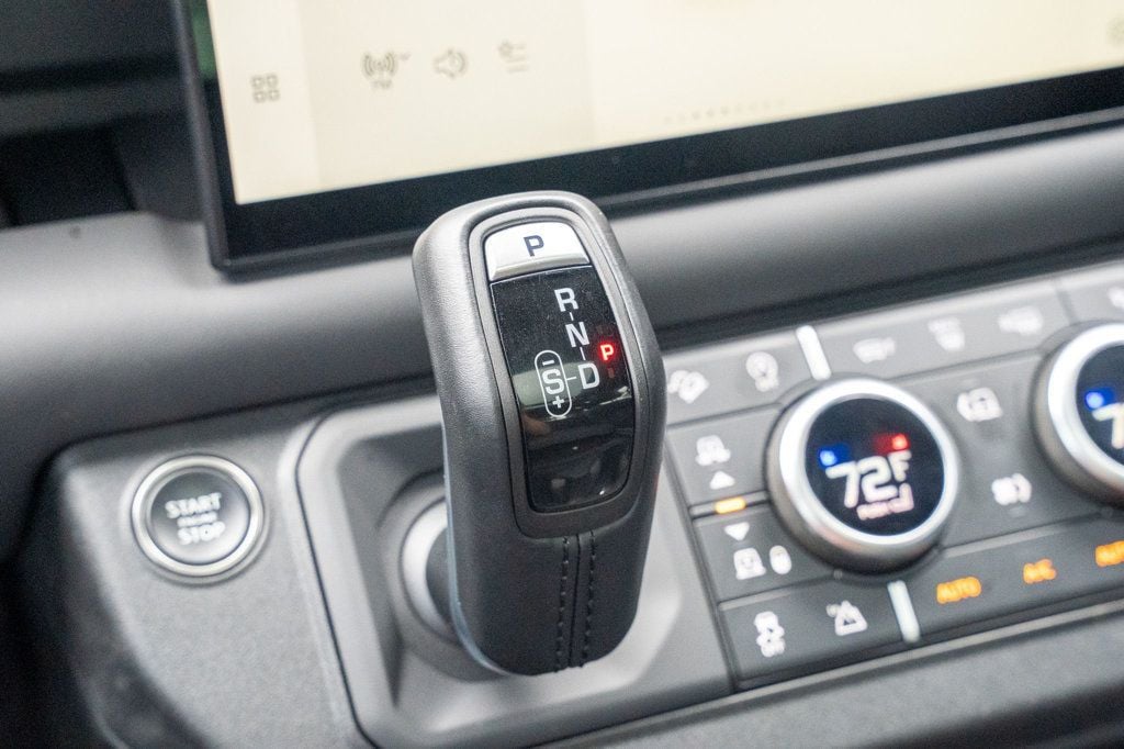 2023 Land Rover Defender MSRP$111260/V8-Heated&CooledSeats/BlindSpotMonitor/NAV - 23027430 - 35