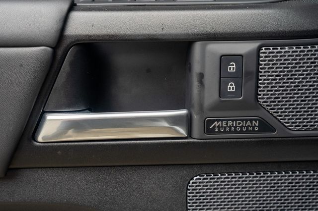 2023 Land Rover Defender MSRP$111260/V8-Heated&CooledSeats/BlindSpotMonitor/NAV - 23027430 - 41