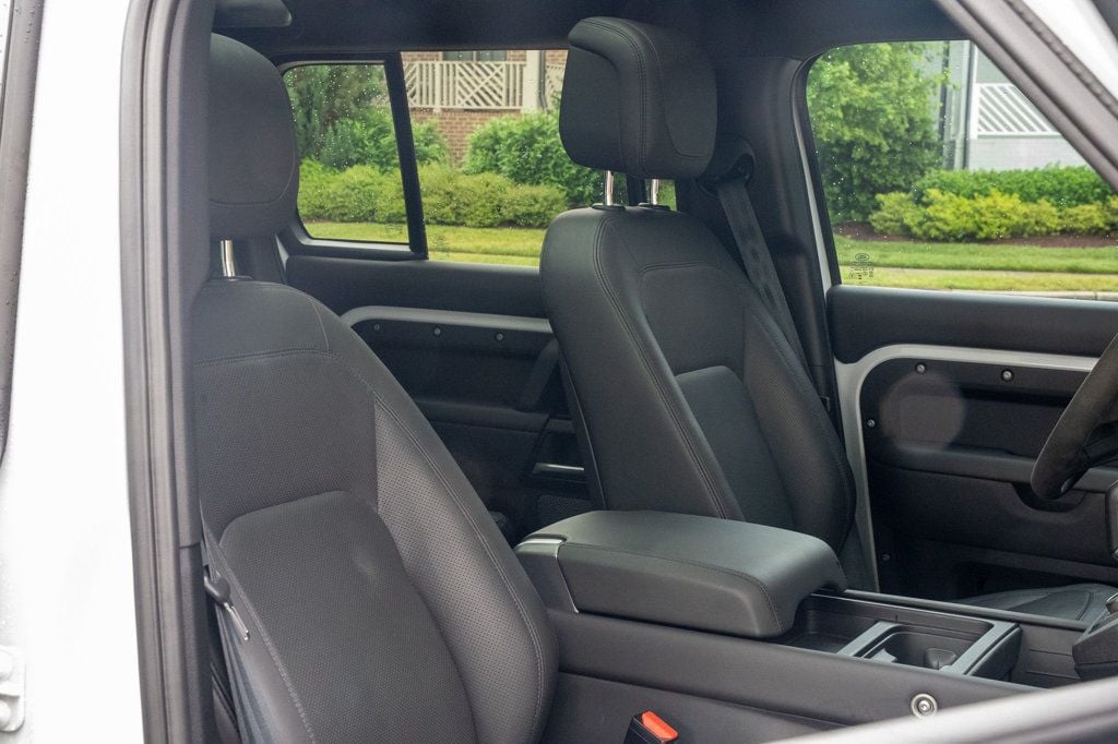 2023 Land Rover Defender MSRP$111260/V8-Heated&CooledSeats/BlindSpotMonitor/NAV - 23027430 - 46