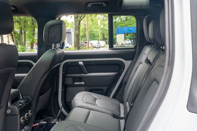 2023 Land Rover Defender MSRP$111260/V8-Heated&CooledSeats/BlindSpotMonitor/NAV - 23027430 - 49