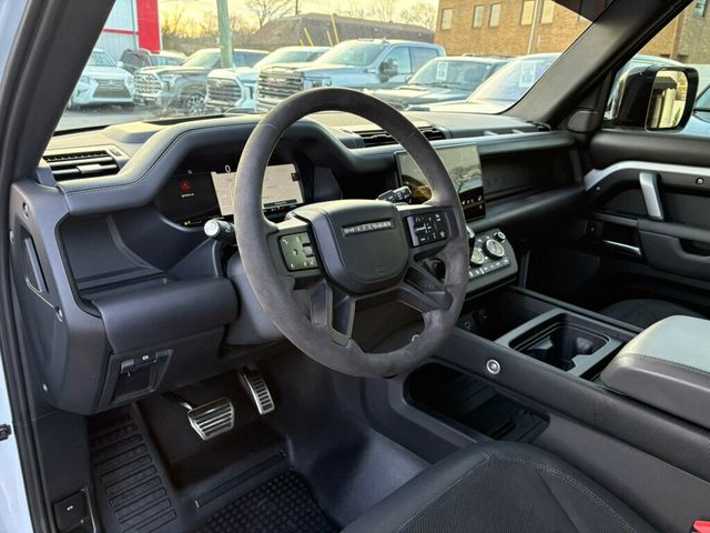 2023 Land Rover Defender MSRP$113,115/Heated&Cooled Seats/Blind Spot/Lane Keep Assist/NAV - 22968685 - 11