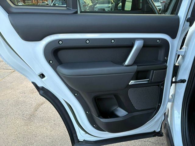 2023 Land Rover Defender MSRP$113,115/Heated&Cooled Seats/Blind Spot/Lane Keep Assist/NAV - 22968685 - 20