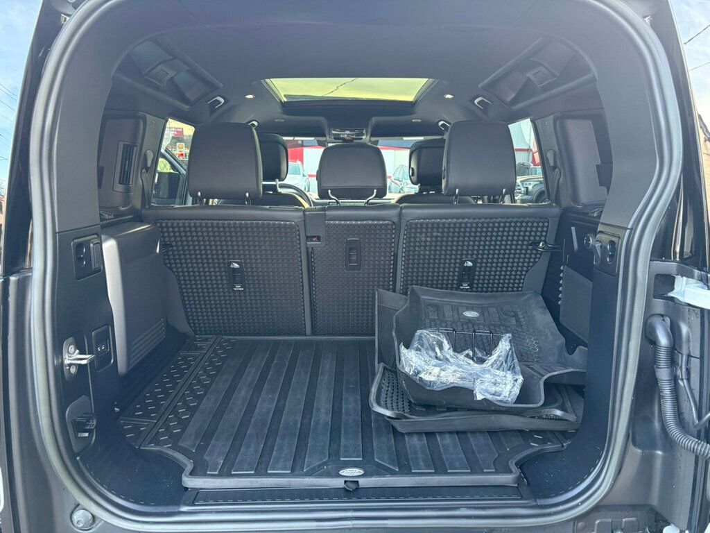 2023 Land Rover Defender MSRP$113,115/Heated&Cooled Seats/Blind Spot/Lane Keep Assist/NAV - 22968685 - 21