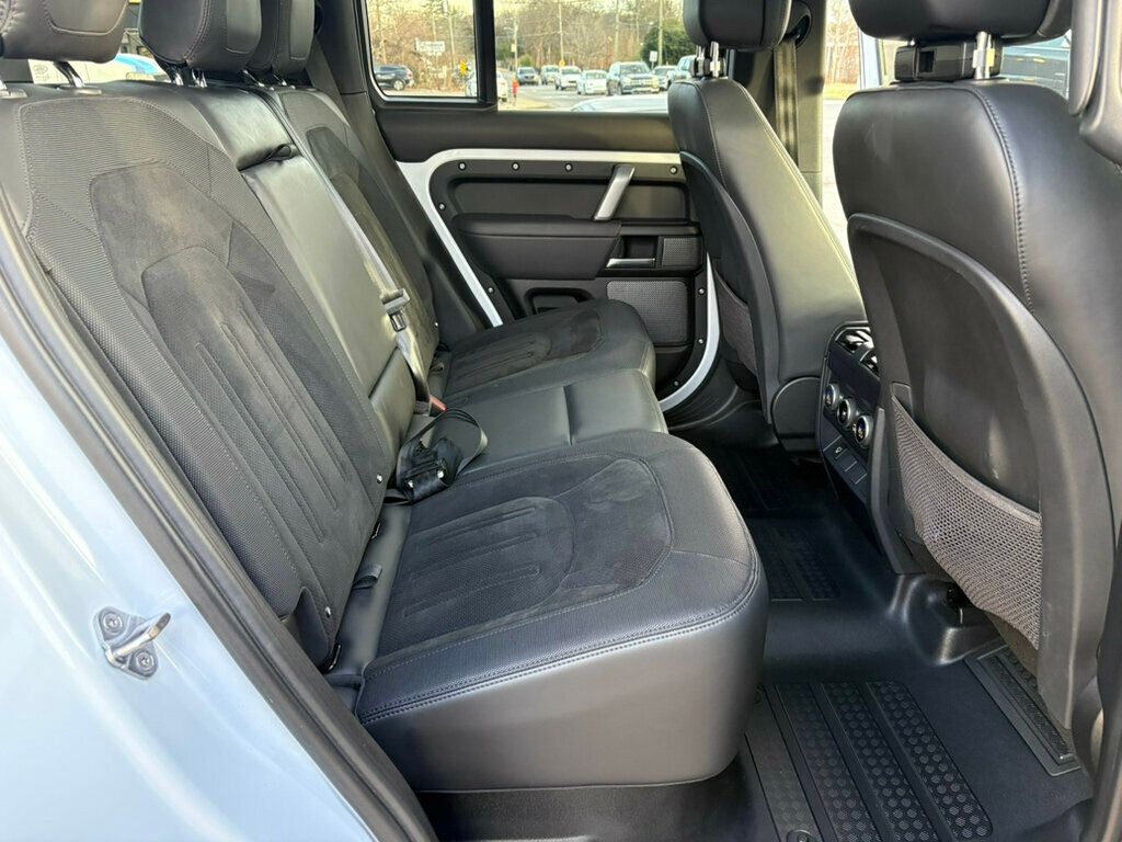 2023 Land Rover Defender MSRP$113,115/Heated&Cooled Seats/Blind Spot/Lane Keep Assist/NAV - 22968685 - 24
