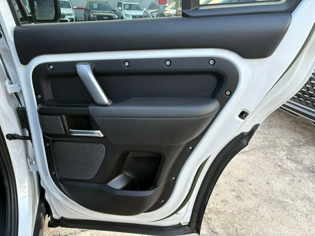 2023 Land Rover Defender MSRP$113,115/Heated&Cooled Seats/Blind Spot/Lane Keep Assist/NAV - 22968685 - 26