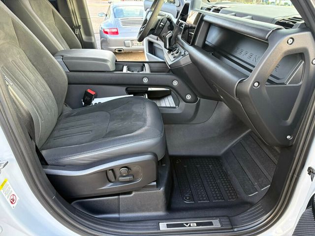 2023 Land Rover Defender MSRP$113,115/Heated&Cooled Seats/Blind Spot/Lane Keep Assist/NAV - 22968685 - 28