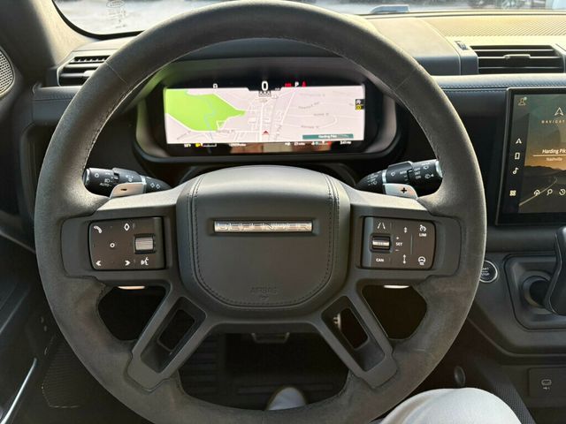 2023 Land Rover Defender MSRP$113,115/Heated&Cooled Seats/Blind Spot/Lane Keep Assist/NAV - 22968685 - 31