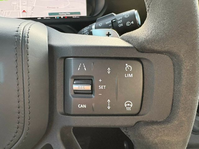 2023 Land Rover Defender MSRP$113,115/Heated&Cooled Seats/Blind Spot/Lane Keep Assist/NAV - 22968685 - 32