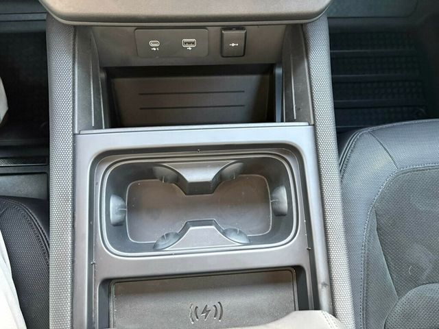 2023 Land Rover Defender MSRP$113,115/Heated&Cooled Seats/Blind Spot/Lane Keep Assist/NAV - 22968685 - 36