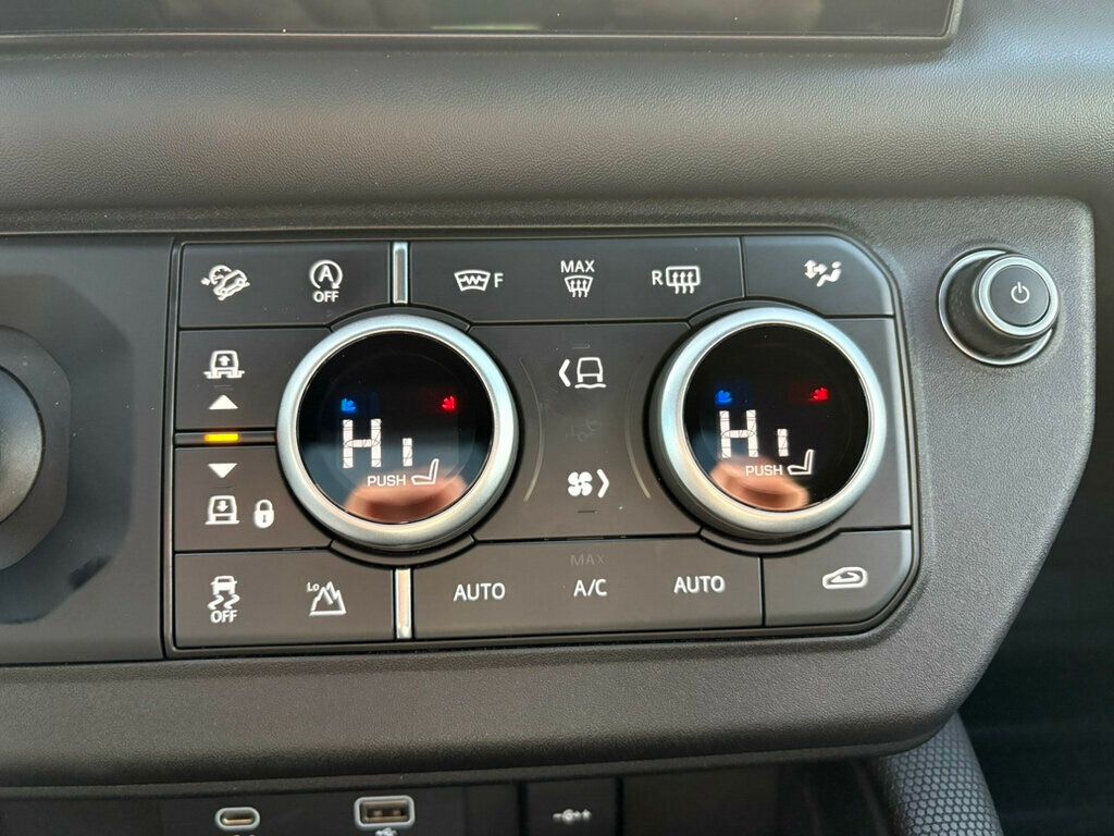 2023 Land Rover Defender MSRP$113,115/Heated&Cooled Seats/Blind Spot/Lane Keep Assist/NAV - 22968685 - 37