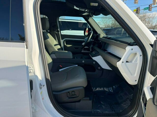 2023 Land Rover Defender MSRP$76425/110-SE/BlackExteriorPkg/ColdClimatePkg/BackupCamera - 22736878 - 18