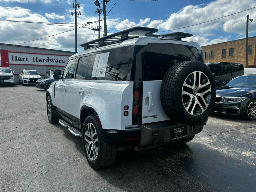 2023 Land Rover Defender 110 X-Dynamic SE photo 3