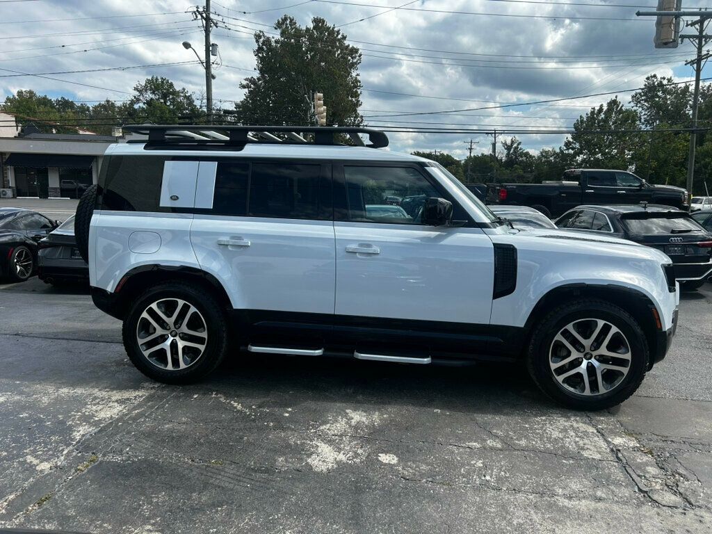 2023 Land Rover Defender 110 X-Dynamic SE photo 4