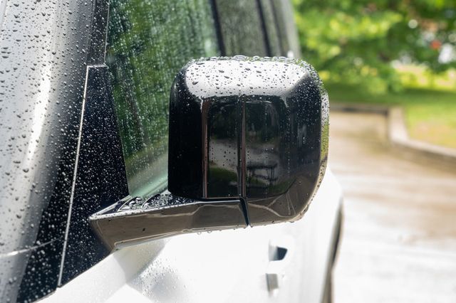 2023 Land Rover Defender MSRP$89645/ColdClimatePkg/Comfort&ConveniencePkg/NAV - 23025017 - 10