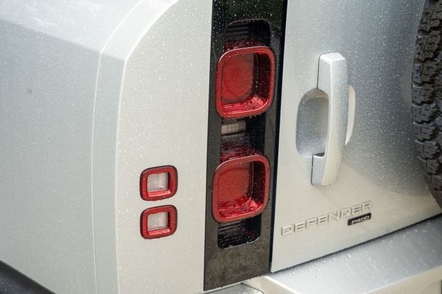 2023 Land Rover Defender MSRP$89645/ColdClimatePkg/Comfort&ConveniencePkg/NAV - 23025017 - 15