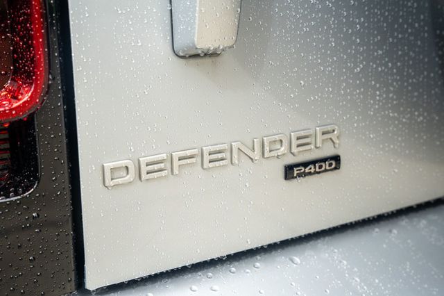 2023 Land Rover Defender MSRP$89645/ColdClimatePkg/Comfort&ConveniencePkg/NAV - 23025017 - 16