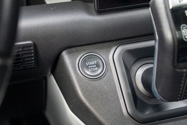 2023 Land Rover Defender MSRP$89645/ColdClimatePkg/Comfort&ConveniencePkg/NAV - 23025017 - 32