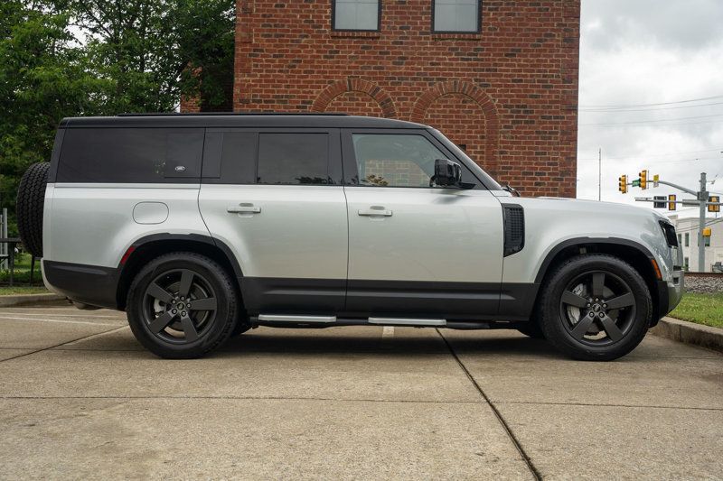 2023 Land Rover Defender MSRP$89645/ColdClimatePkg/Comfort&ConveniencePkg/NAV - 23025017 - 3