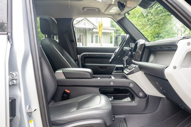 2023 Land Rover Defender MSRP$89645/ColdClimatePkg/Comfort&ConveniencePkg/NAV - 23025017 - 44