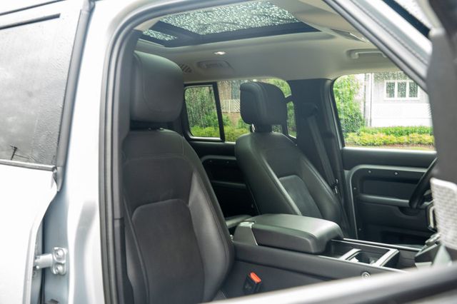 2023 Land Rover Defender MSRP$89645/ColdClimatePkg/Comfort&ConveniencePkg/NAV - 23025017 - 45