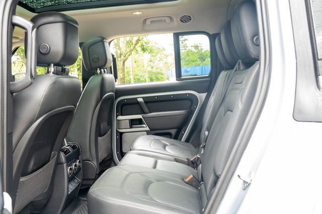 2023 Land Rover Defender MSRP$89645/ColdClimatePkg/Comfort&ConveniencePkg/NAV - 23025017 - 48