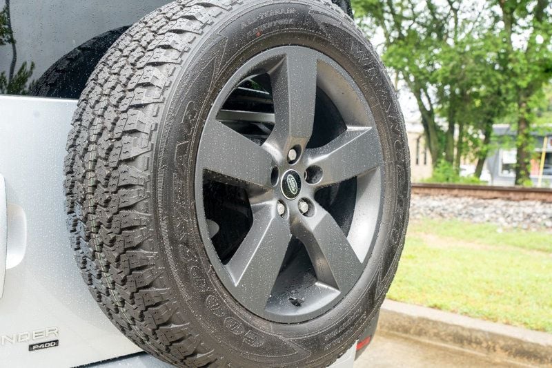 2023 Land Rover Defender MSRP$89645/ColdClimatePkg/Comfort&ConveniencePkg/NAV - 23025017 - 8