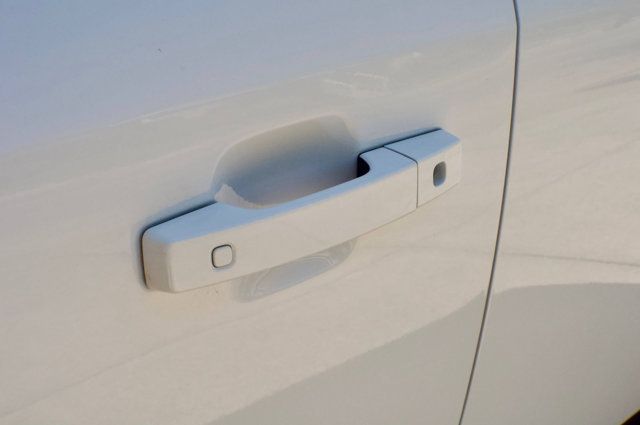 2023 Land Rover Defender X-Dynamic/Heated&Cooled Seats/Blind Spot/Lane Departure Warning - 23011336 - 10